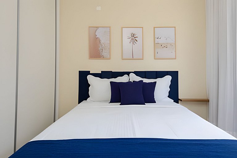 Luxuoso! Enorme 3 quartos reformado, com Garagem