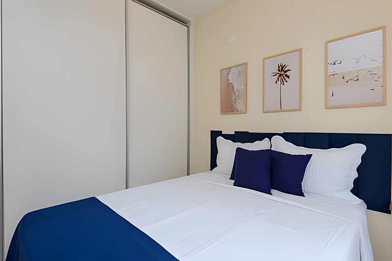 Luxuoso! Enorme 3 quartos reformado, com Garagem