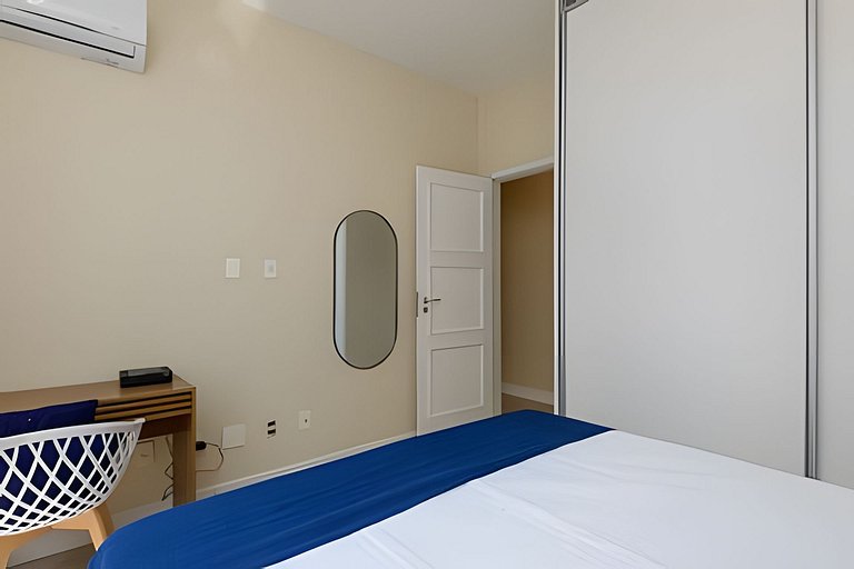 Luxuoso! Enorme 3 quartos reformado, com Garagem