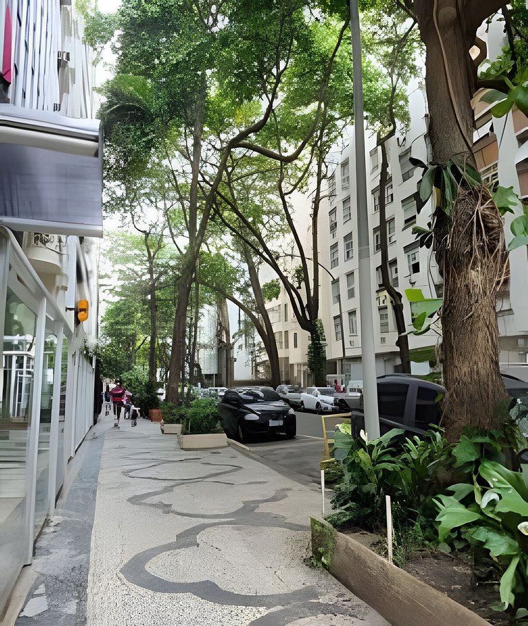 IMPERDíVEL! 2 quartos à 400m da Praia Copacabana
