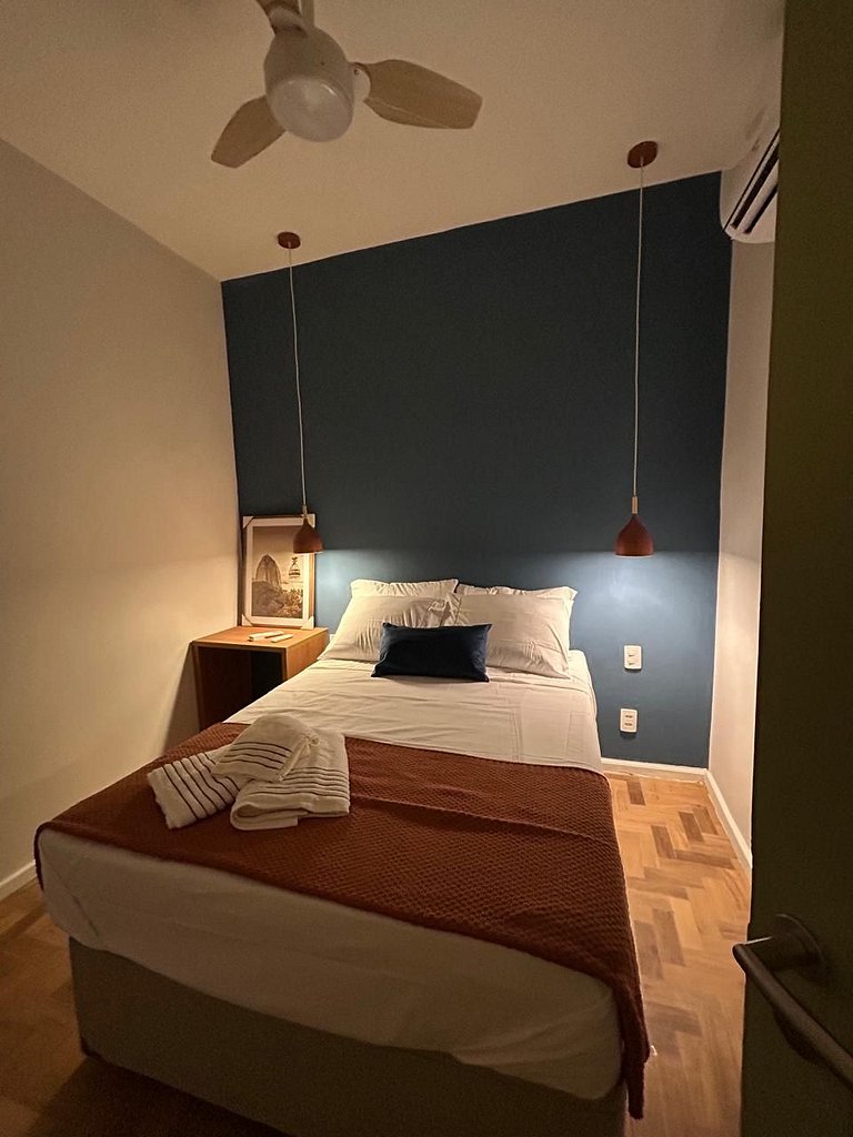 2 Quartos à 150m praia do Flamengo